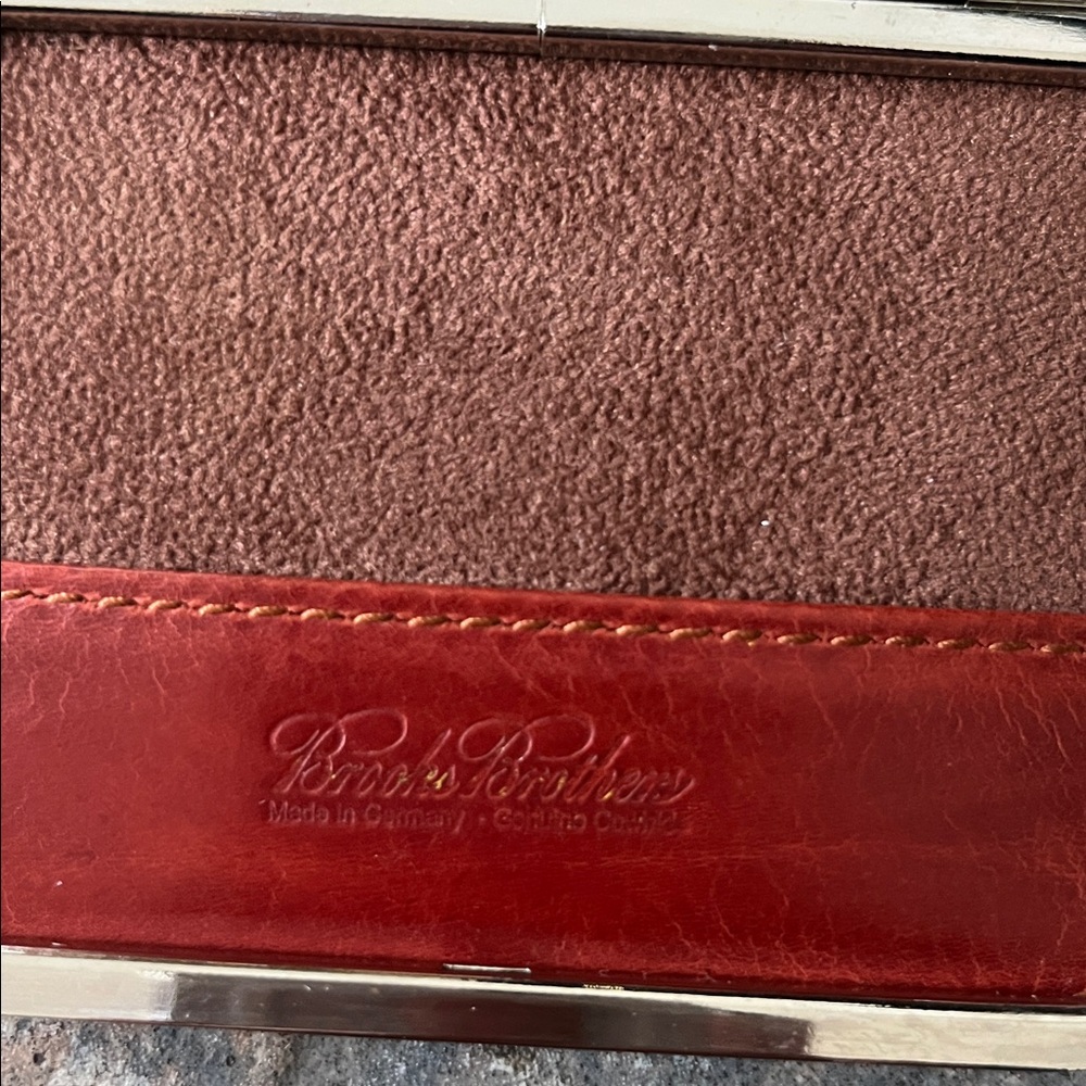 Brooks Brothers leather card case - Picture 4 of 4